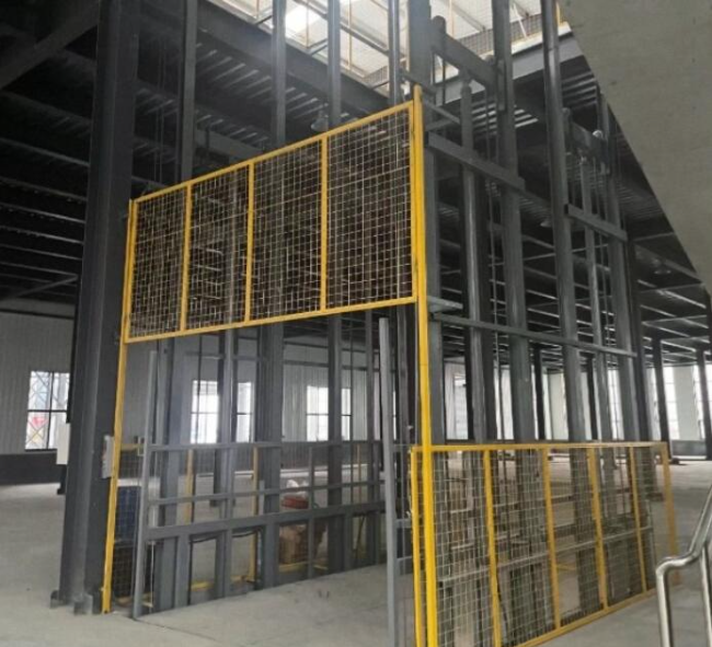 川汇请详细介绍一下货梯安装在室外的维护方法