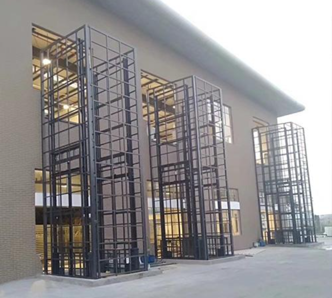 川汇液压升降货梯